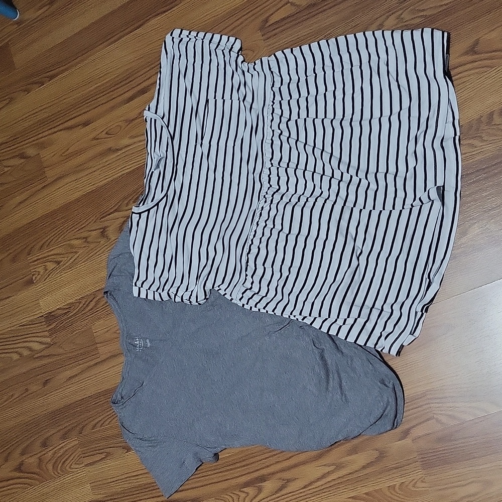 2 womens M Maternity shirts lot Isabel Maternity gray black striped babydoll top